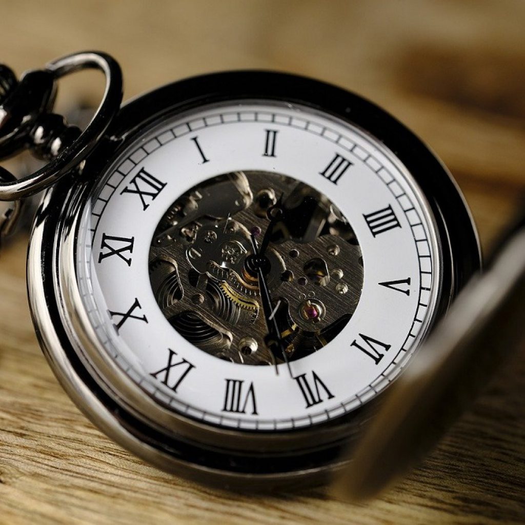 Uhr - Taschenuhr - Clock - Bild von Brun-nO - pixabay