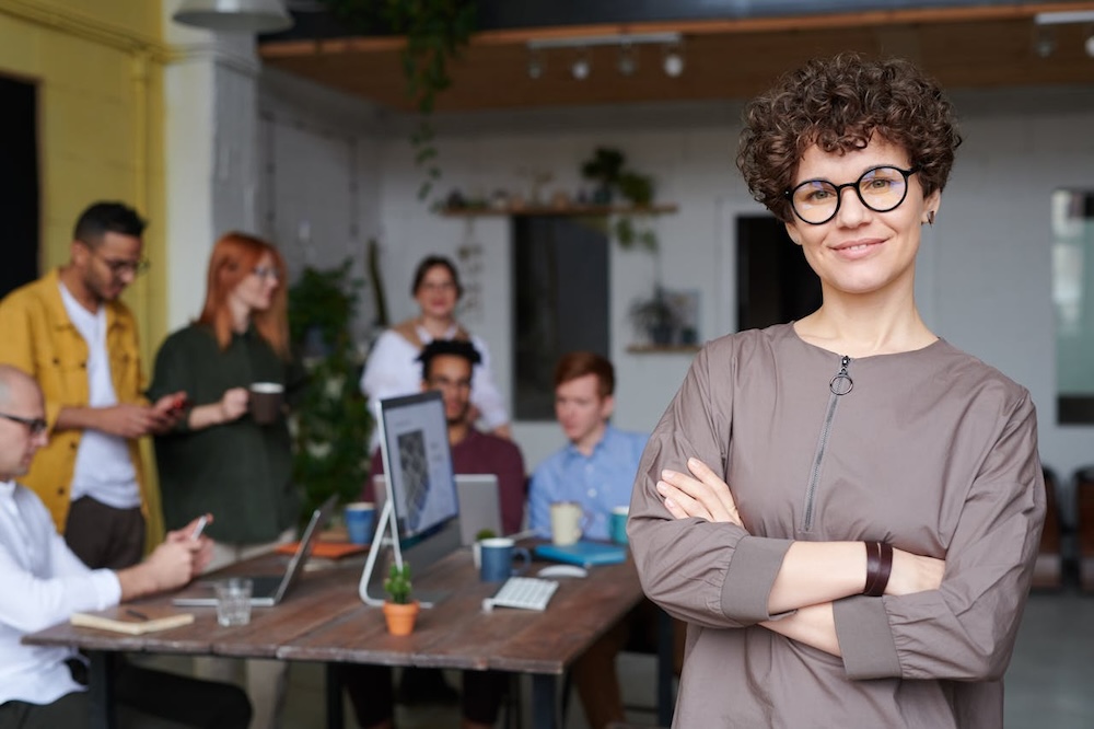 Diversity und Inklusion in den Unternehmensfokus rücken - Bild von Fauxels- Pexels