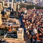 Geschäftsreise in die Türkei - Welche kleinen Vorbereitungen später Stunden sparen - Bild von Vitaly Gariev - Pexels