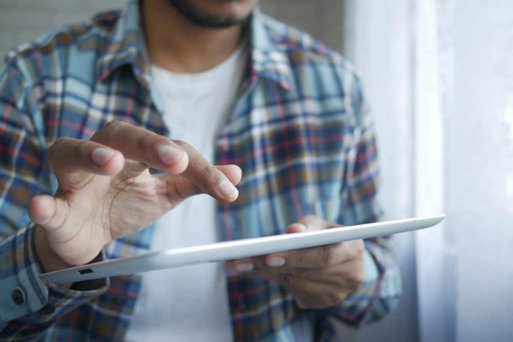 Finanzen klären bei Berufs- oder Erwerbsunfähigkeit - Fotos von Towfiqu Barbhuiya - Unsplash