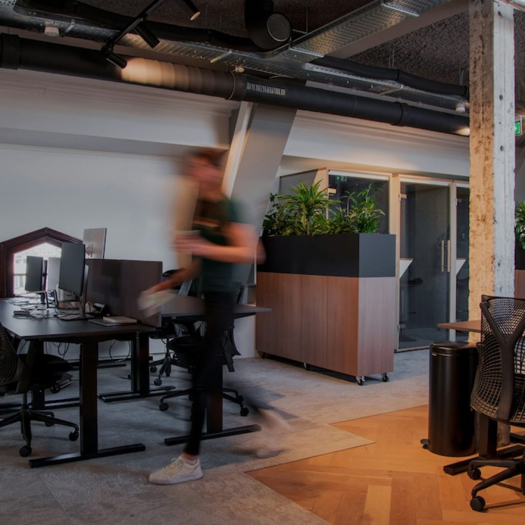 New Work in der Praxis - Was einen zeitgemäßen Arbeitsplatz heute ausmacht - Foto von Rodeo Project Management Software - Unsplash