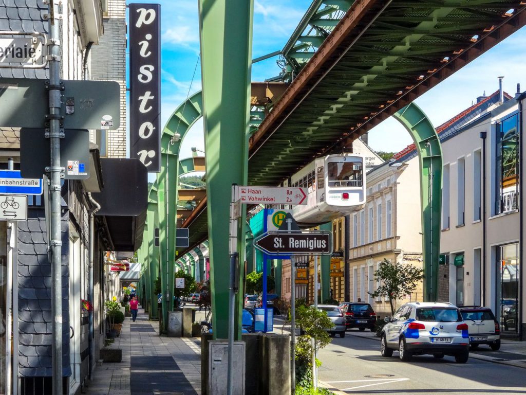 Wohnen in Wuppertal - Diese Wohnlagen machen die Stadt besonders - Foto von Nikolai Kolosov - Pexels